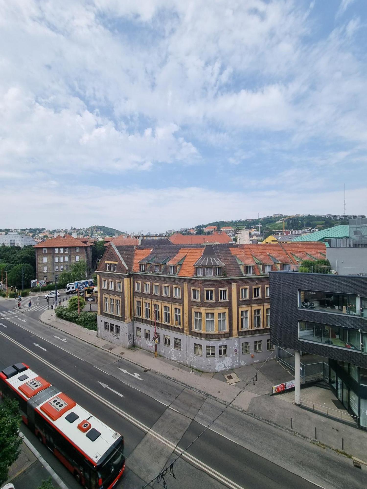 Big 4 Room Huge Apartment Bratislava Ngoại thất bức ảnh